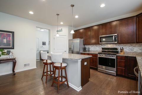1675 Silverleaf Ct, Naperville, IL 60563 photo 9