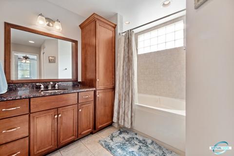 231 80th St, Willowbrook, IL 60527 photo 13