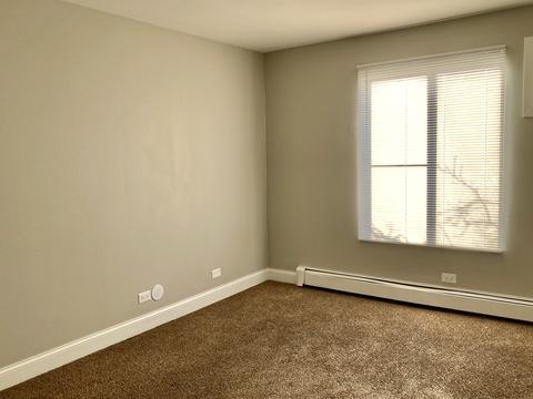 121 Gregory St #8, Aurora, IL 60504 photo 12
