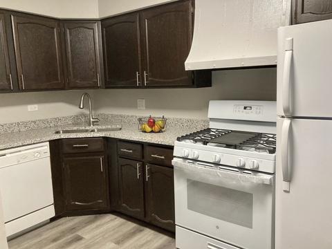 121 Gregory St #8, Aurora, IL 60504 photo 14