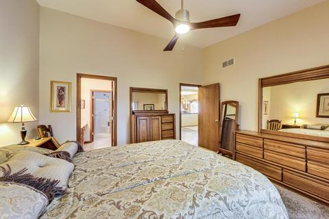 1317 Dancing Bear Ln, Elgin, IL 60120 photo 9