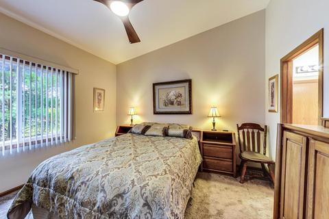 1317 Dancing Bear Ln, Elgin, IL 60120 photo 10