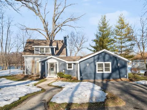 2516 Colby Dr, Mchenry, IL 60050 photo 1