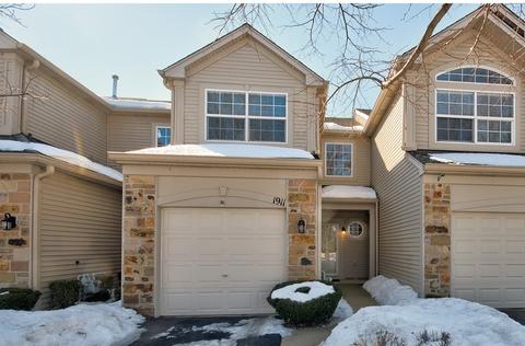 1911 Keating Dr, Aurora, IL 60504 photo 1