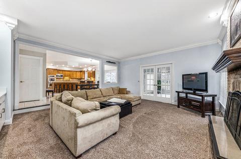 3135 White Eagle Dr, Naperville, IL 60564 photo 19