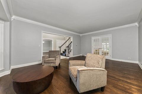 3135 White Eagle Dr, Naperville, IL 60564 photo 6