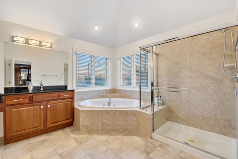 5 Clair Ct, Roselle, IL 60172 photo 16