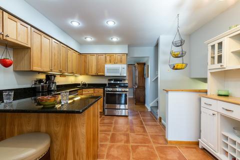 1031 Martingale Dr, Bartlett, IL 60103 photo 6