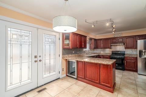 14004 S Lakeridge Dr, Plainfield, IL 60544 photo 8