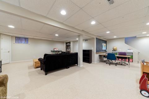 2 Hartford Ct, Algonquin, IL 60102 photo 25