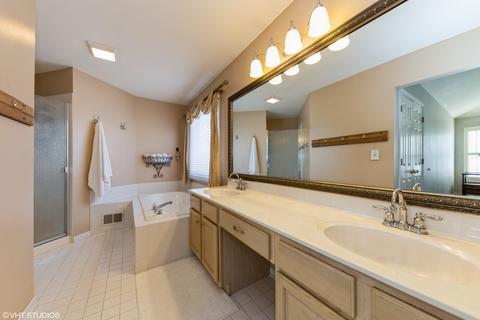 2 Hartford Ct, Algonquin, IL 60102 photo 13