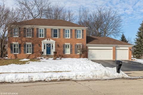 2 Hartford Ct, Algonquin, IL 60102 photo 1