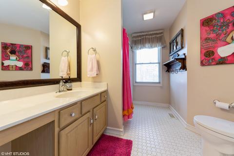 2 Hartford Ct, Algonquin, IL 60102 photo 21
