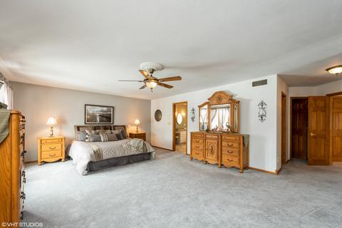 5007 Hickory Ln, Mchenry, IL 60051 photo 9