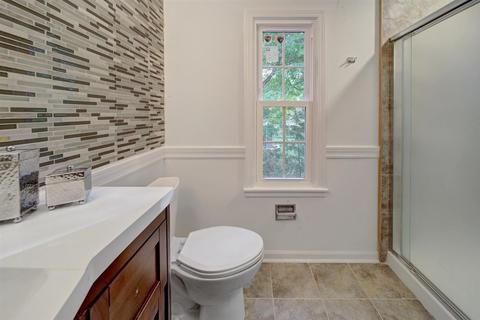151 Hamilton Ln, Wheaton, IL 60189 photo 21