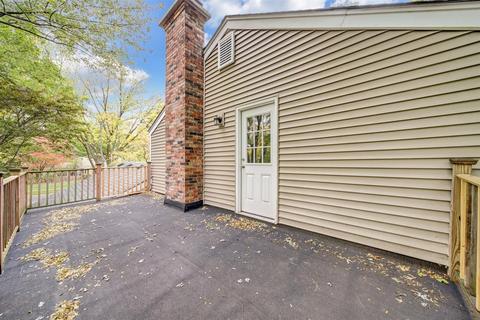 151 Hamilton Ln, Wheaton, IL 60189 photo 29