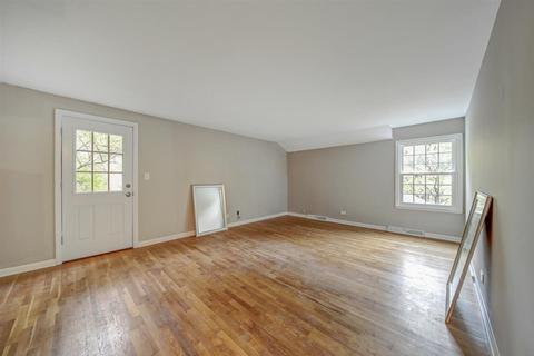 151 Hamilton Ln, Wheaton, IL 60189 photo 18