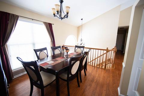 1250 Spring Creek Rd, Elgin, IL 60120 photo 9