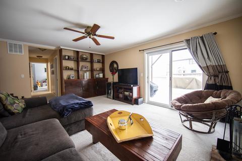 1250 Spring Creek Rd, Elgin, IL 60120 photo 40