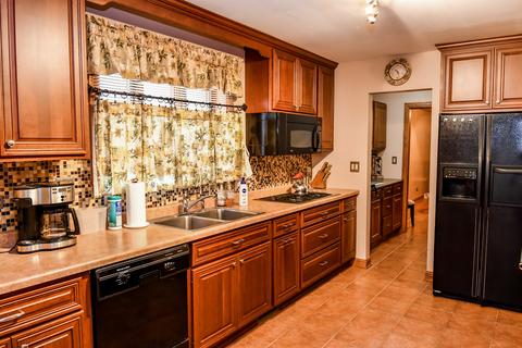 731 S Spring Rd, Elmhurst, IL 60126 photo 7