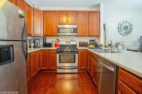 275 E Railroad Ave #109, Bartlett, IL 60103 photo 7