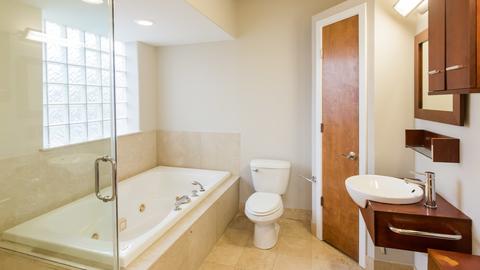 516 E 42nd St #2E, Chicago, IL 60653 photo 26