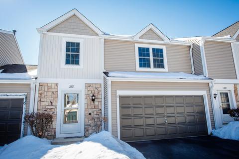 2227 Teton Pkwy, Algonquin, IL 60102 photo 1