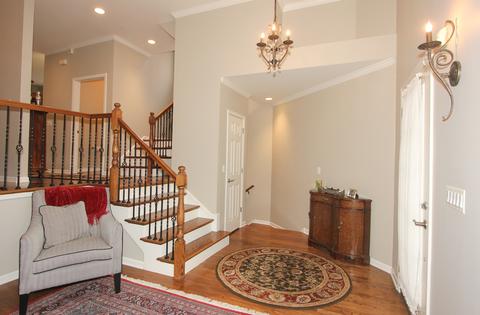 8 Park Ave, River Forest, IL 60305 photo 2