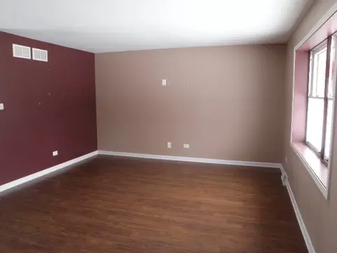 201 Briar Ln, Morris, IL 60450 photo 7