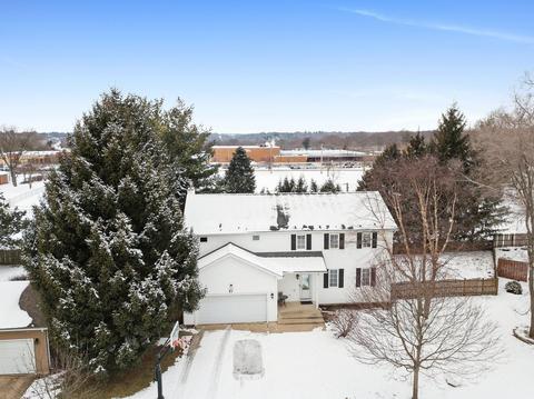 57 Alice St, Algonquin, IL 60102 photo 5