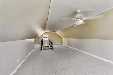 2105 Rand Rd, Des Plaines, IL 60016 photo 29