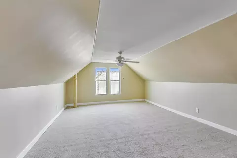 2105 Rand Rd, Des Plaines, IL 60016 photo 30