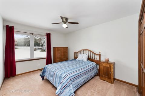 1025 Gaslight Dr, Algonquin, IL 60102 photo 17