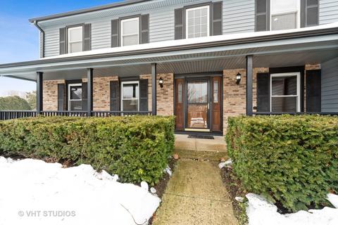 1025 Gaslight Dr, Algonquin, IL 60102 photo 2