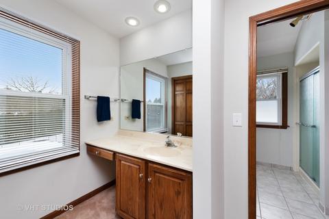 1025 Gaslight Dr, Algonquin, IL 60102 photo 14