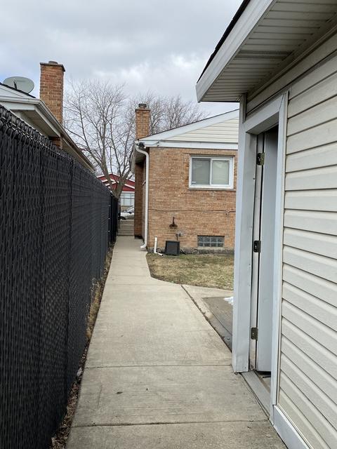 379 E 89th Pl, Chicago, IL 60619 photo 42