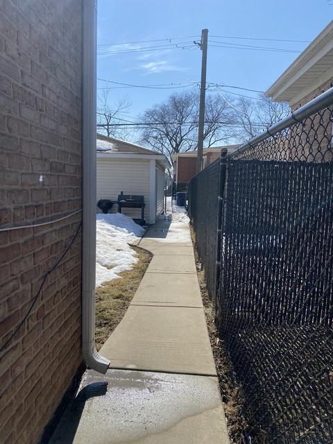 379 E 89th Pl, Chicago, IL 60619 photo 39