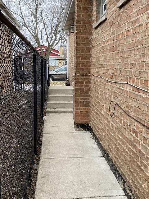 379 E 89th Pl, Chicago, IL 60619 photo 44