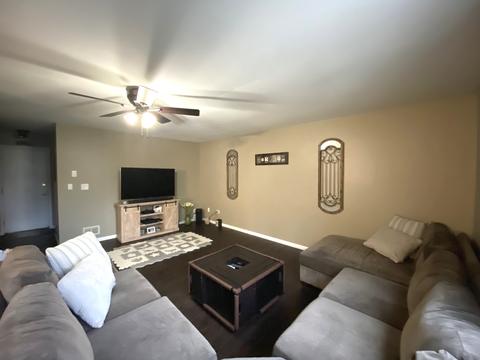 710 Lilac Dr, Algonquin, IL 60102 photo 5