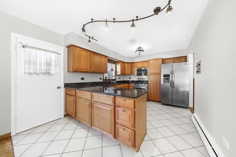 1925 Koehler Dr, Des Plaines, IL 60018 photo 7