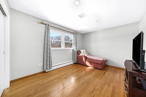 1925 Koehler Dr, Des Plaines, IL 60018 photo 16