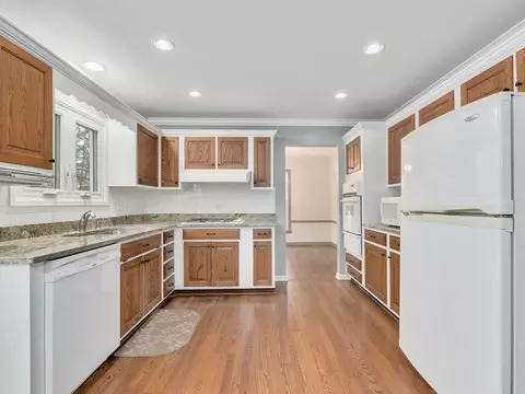 1701 Kay Rd, Wheaton, IL 60187 photo 11
