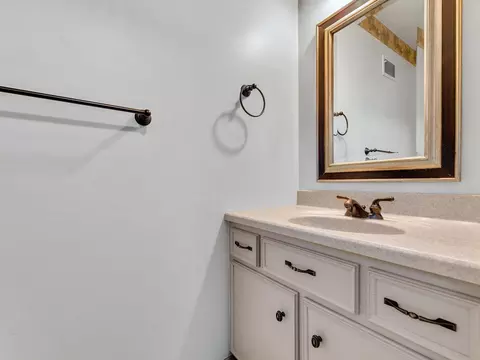 1701 Kay Rd, Wheaton, IL 60187 photo 16