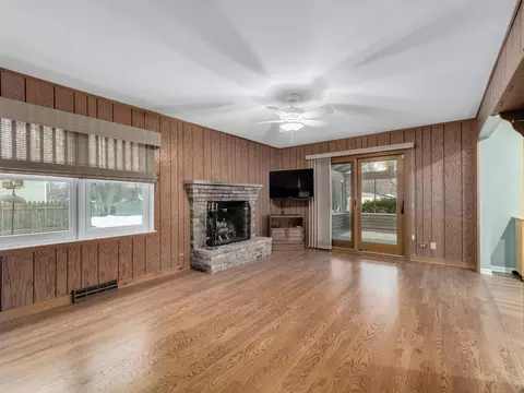 1701 Kay Rd, Wheaton, IL 60187 photo 13