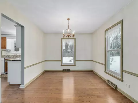 1701 Kay Rd, Wheaton, IL 60187 photo 6