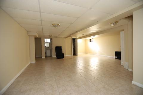 650 Elgin Ave, Elgin, IL 60120 photo 18