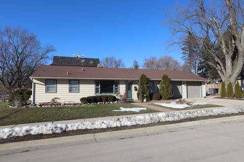 650 Elgin Ave, Elgin, IL 60120 photo 22