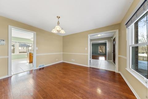 916 E Bailey Rd, Naperville, IL 60565 photo 5