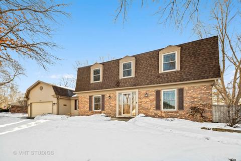 916 E Bailey Rd, Naperville, IL 60565 photo 2