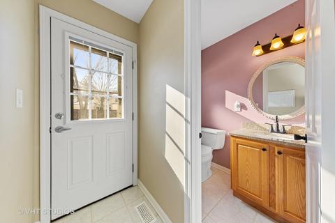 916 E Bailey Rd, Naperville, IL 60565 photo 11